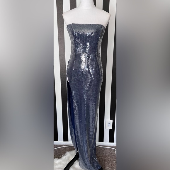 Navy Strapless Sequin High Slit Maxi Dress - NWT - Picture 5 of 9
